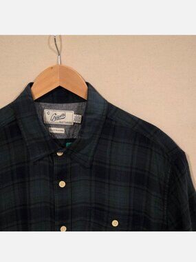 Grayers Short Sleeve Light Weight Classic Plaid Button Down XL
